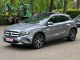 Mercedes-Benz GLA 220d *4-MATIC*PANO*MEMORY* - Mercedes-Benz GLA 220: D