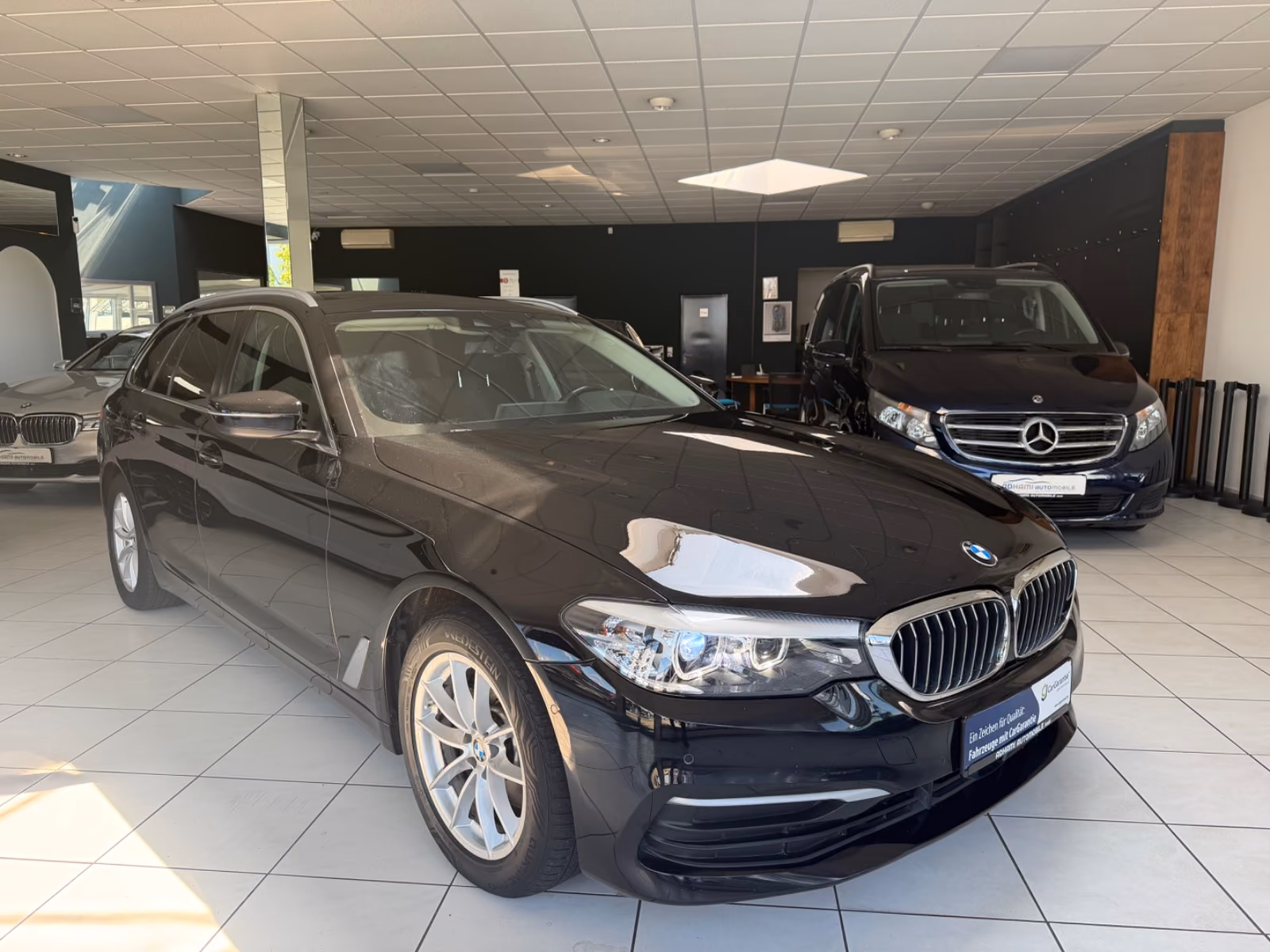 BMW 520 PANO STHZG HUD HARMAN KARDON AHK LED TOP