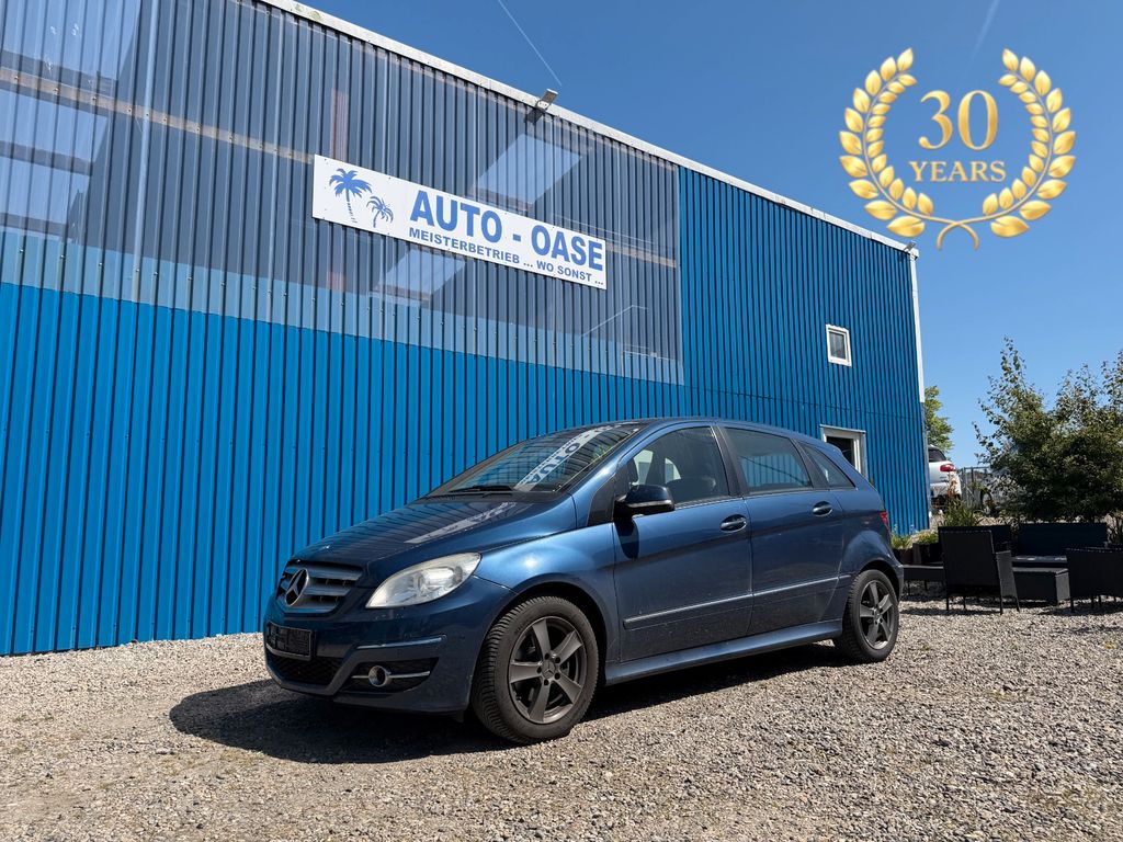 Mercedes-Benz B 200