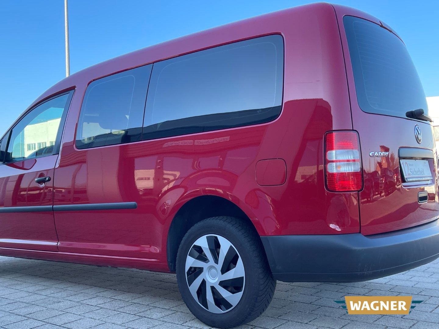 Fahrzeugabbildung Volkswagen Caddy Maxi Kombi EcoProfi 7-Sitzer