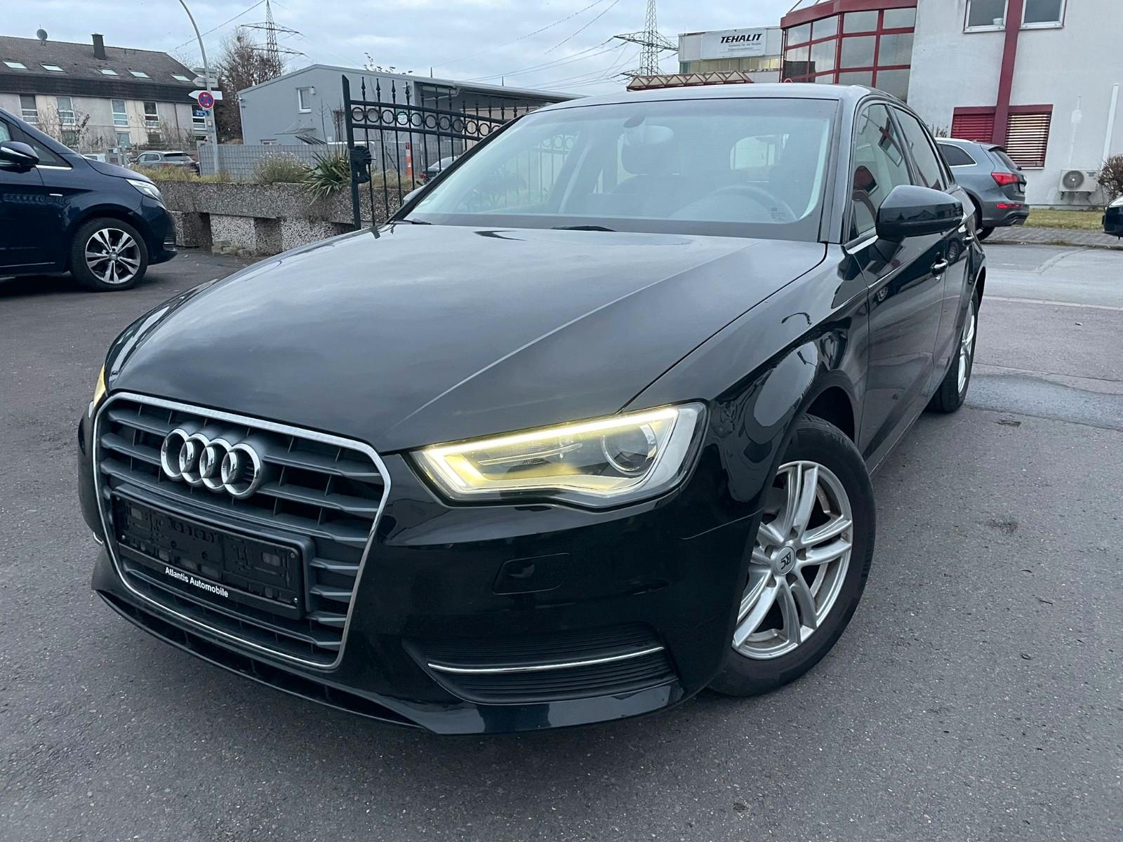 Audi A3 2.0 TDI Standheizung Xenon SHZ MMI AHK