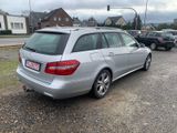 Mercedes-Benz E -Klasse T-Modell E 220 CDI BlueEfficiency - Mercedes-Benz E 220: Kombi, Cdi