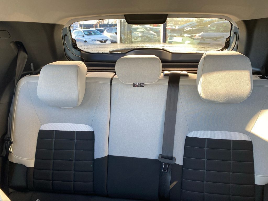 Fahrzeugabbildung Citroën C3 Turbo 100 MAX *Winterpaket*Sicherheits-Paket*
