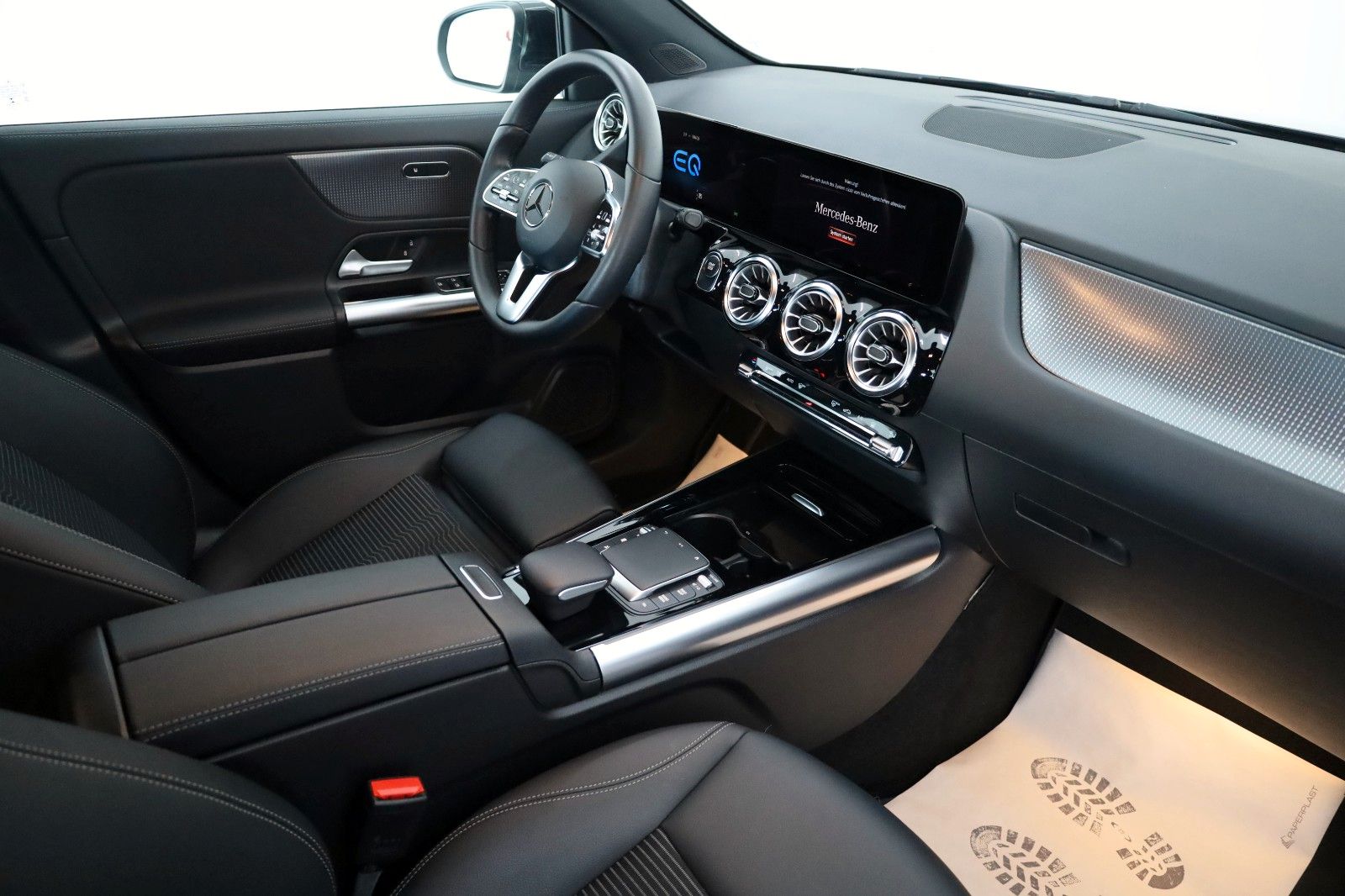 Fahrzeugabbildung Mercedes-Benz EQA 250, Progressive T.Leder,Navi,LED,SH,Kamera