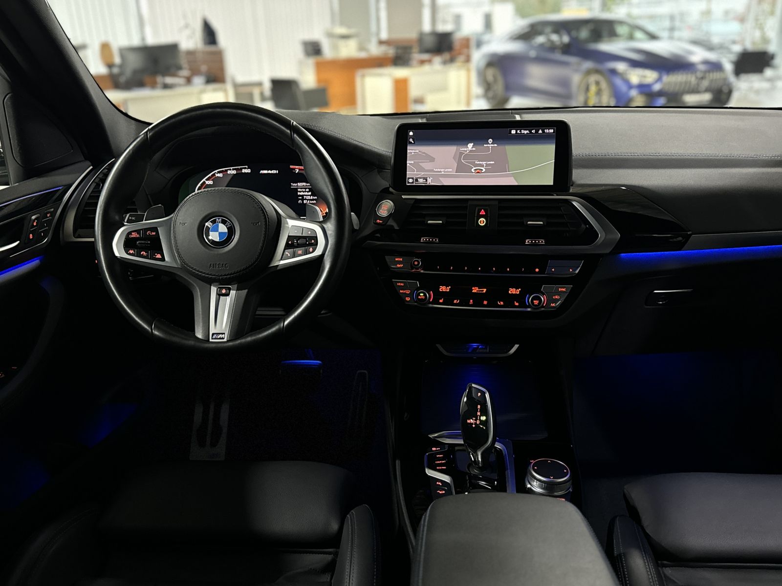 Fahrzeugabbildung BMW X3 M40i Kamera HUD DAB DisplKey Komfort 21Zoll