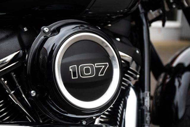 Fahrzeugabbildung Harley-Davidson FLSB SPORT GLIDE 107 ci  MY23 - Verfügbar