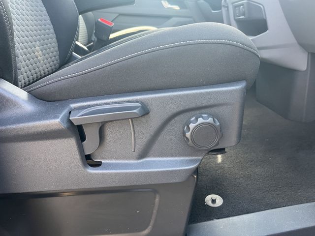 T7 Caravelle Style SHZ NAVI AHK ACC MATRIX-LED