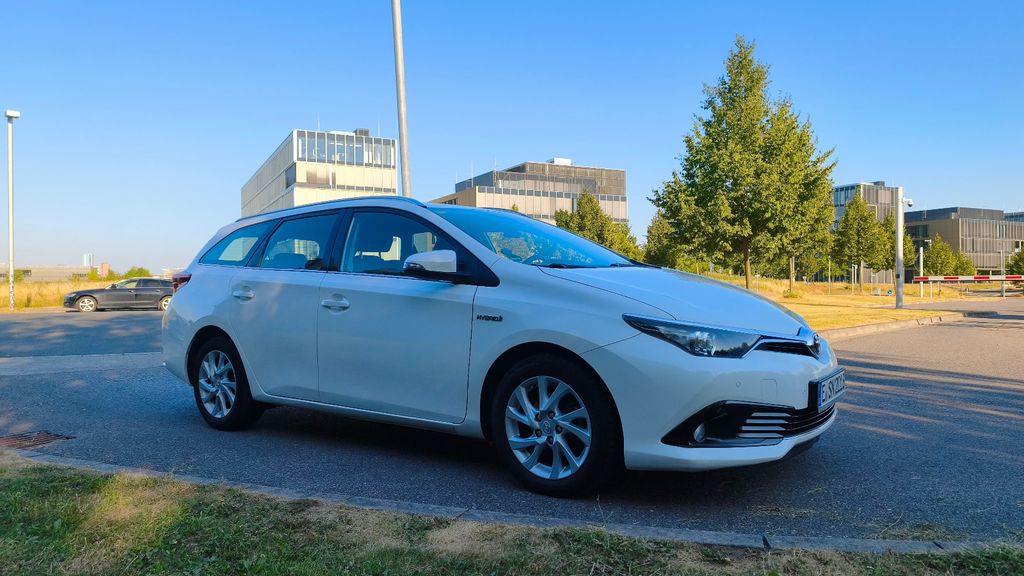 Image of Toyota Auris Touring Sports