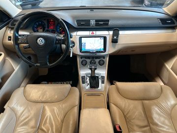 MYAUTOCENTER – Gebraucht- und Jahreswagen mit Werkstattservice in Pfaffenhofen Volkswagen Passat Variant V6 FSI *4Motion*Navi*Xenon*TÜV*