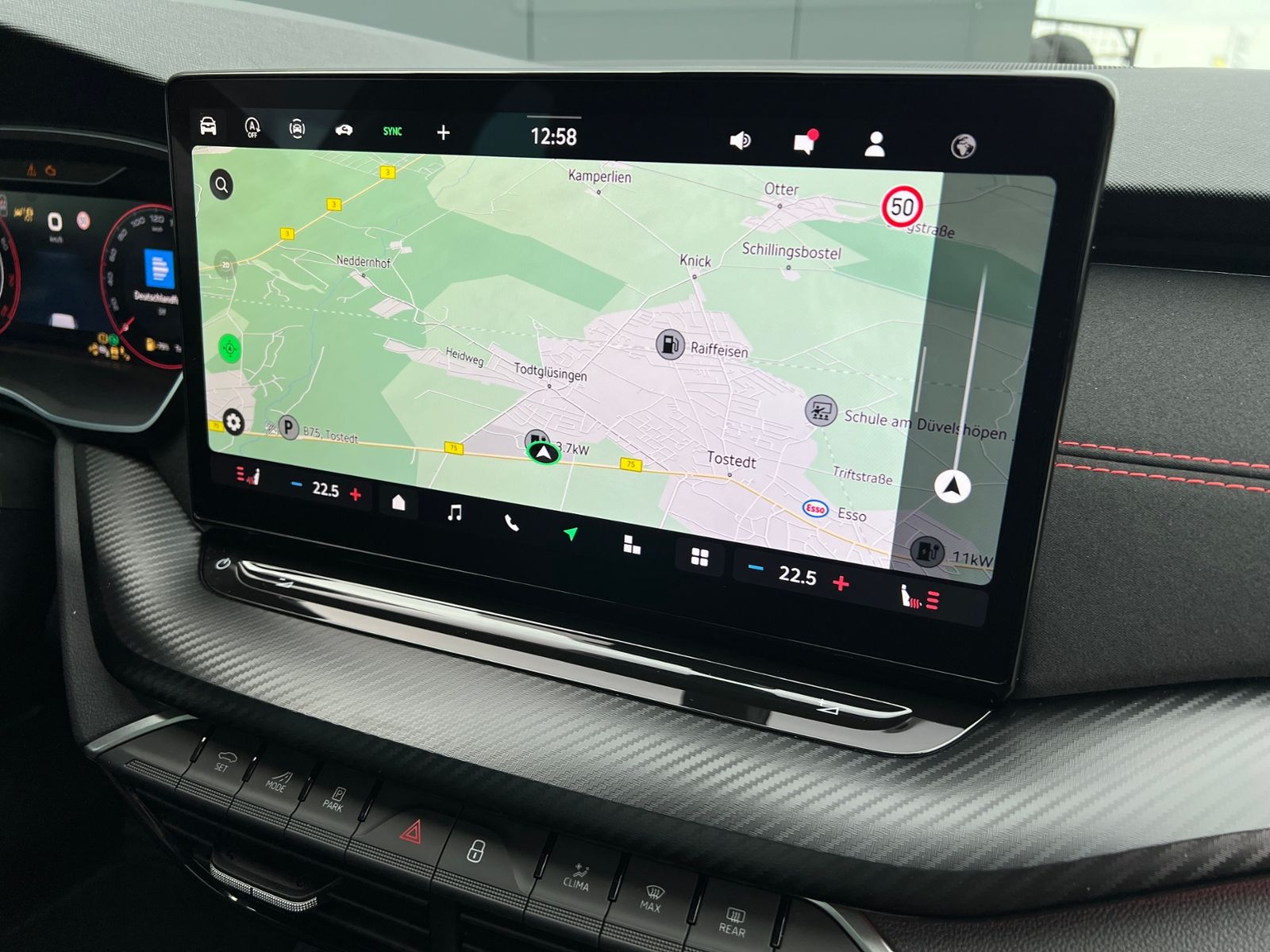 Fahrzeugabbildung SKODA Octavia Combi RS 2,0 TSI DSG *AHK, ACC, Matrix,