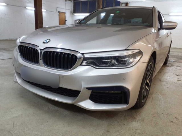 BMW 520d d M-Sport Pano. Ambiente-Licht Navi 360°Cam