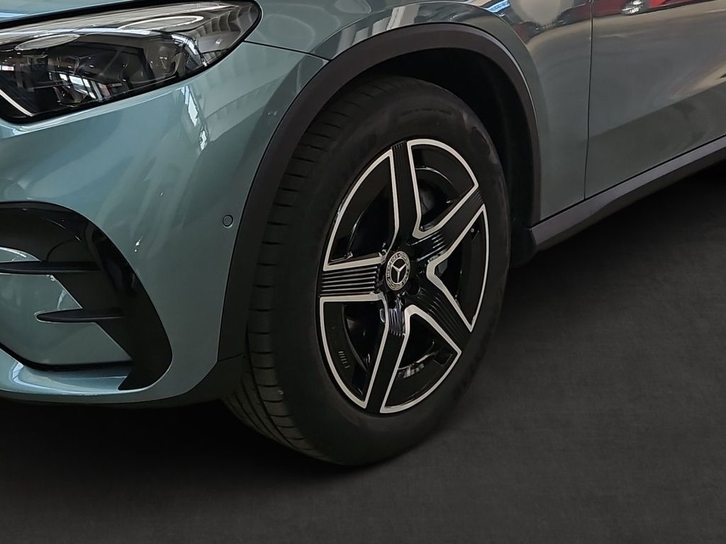 Fahrzeugabbildung Mercedes-Benz GLC 300 4M AMG AHK SDHZ Sitzklima Massage Pano