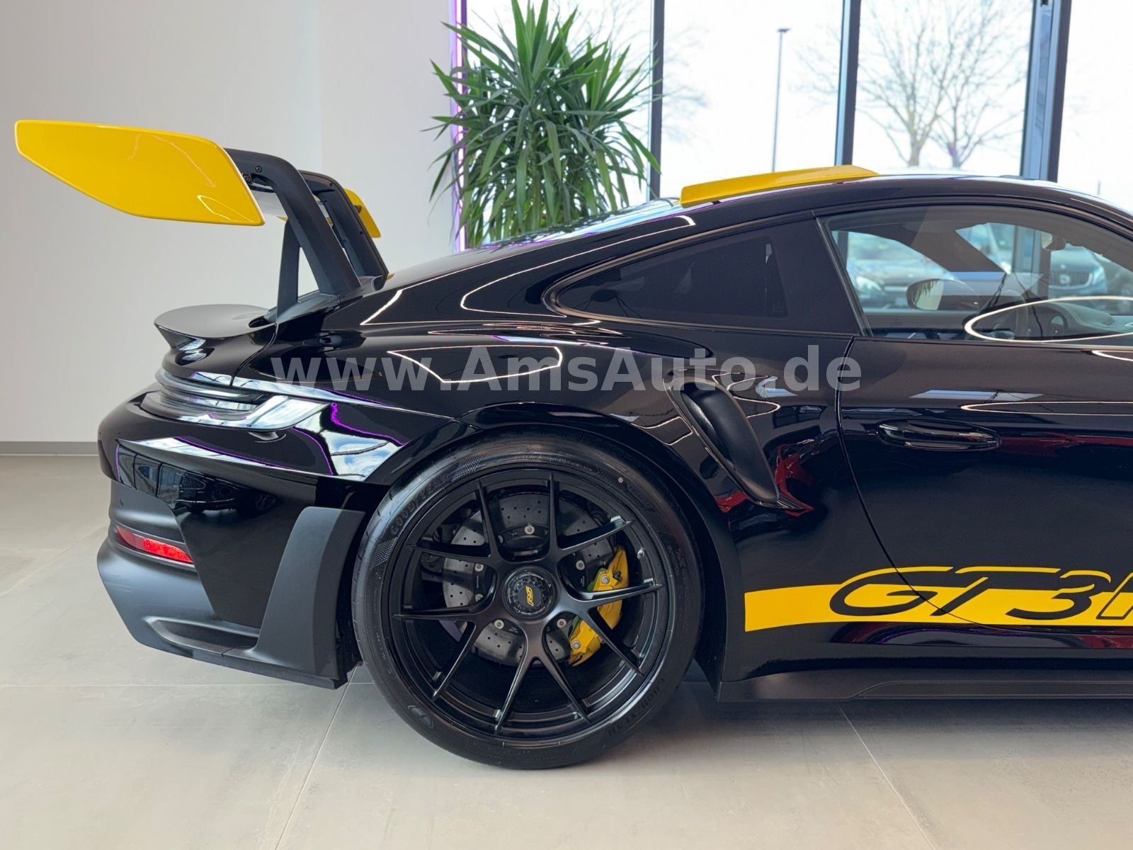 992 GT3 RS Weissach Keramik