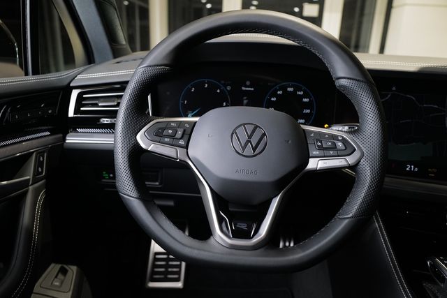 Volkswagen Touareg 3.0 TDI R-Line AHK Allradlenk StdHz Keyl