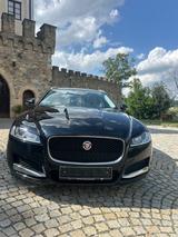 Jaguar XF 20d 180PS Pure Sportbrake Automatik Pure - Jaguar XF: Pure