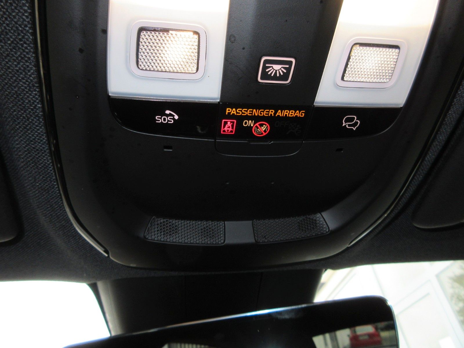 Fahrzeugabbildung Volvo C40 Ultimate Recharge Pure Electric AWD