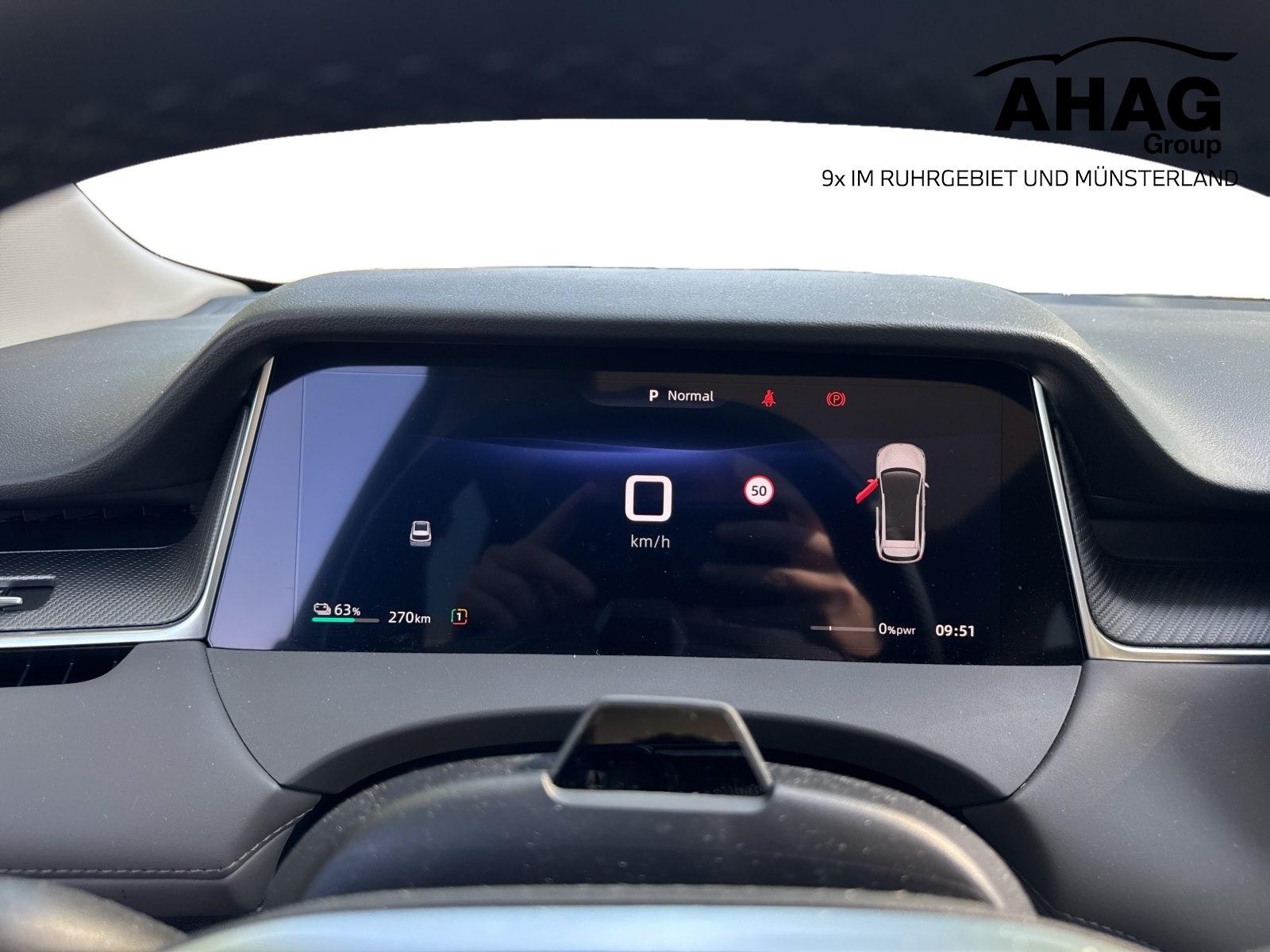 MG S6 EV EV LUX Pano/Sitzklima/HUD-UP
