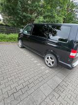 Volkswagen T5 Caravelle - Volkswagen T5 Caravelle: 7 Sitzer