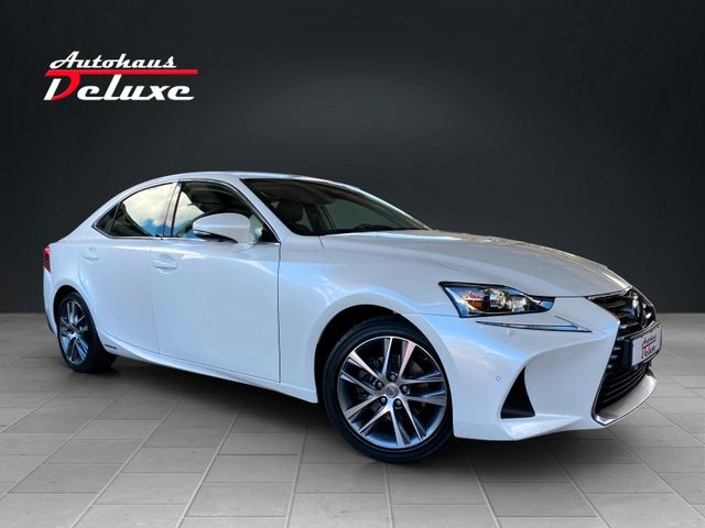 Lexus IS 300