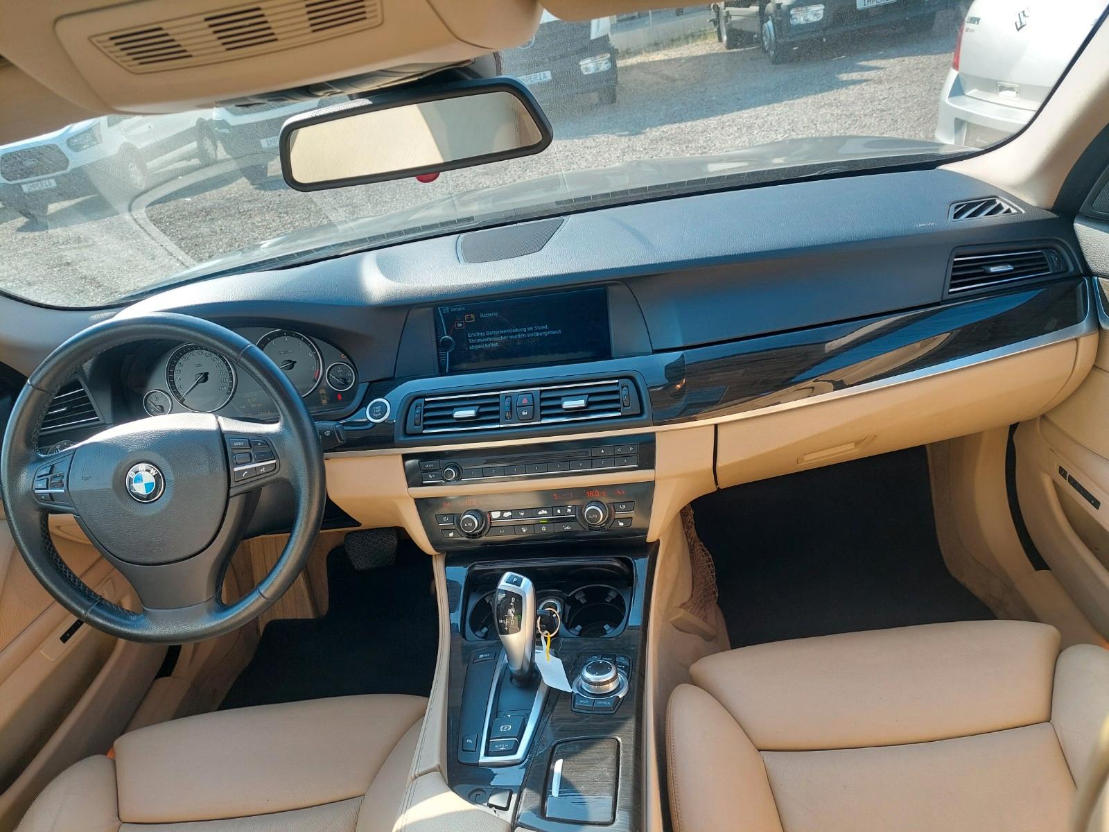 BMW 523 2010 — photo 10