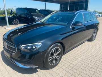 Mercedes E 220 - 2