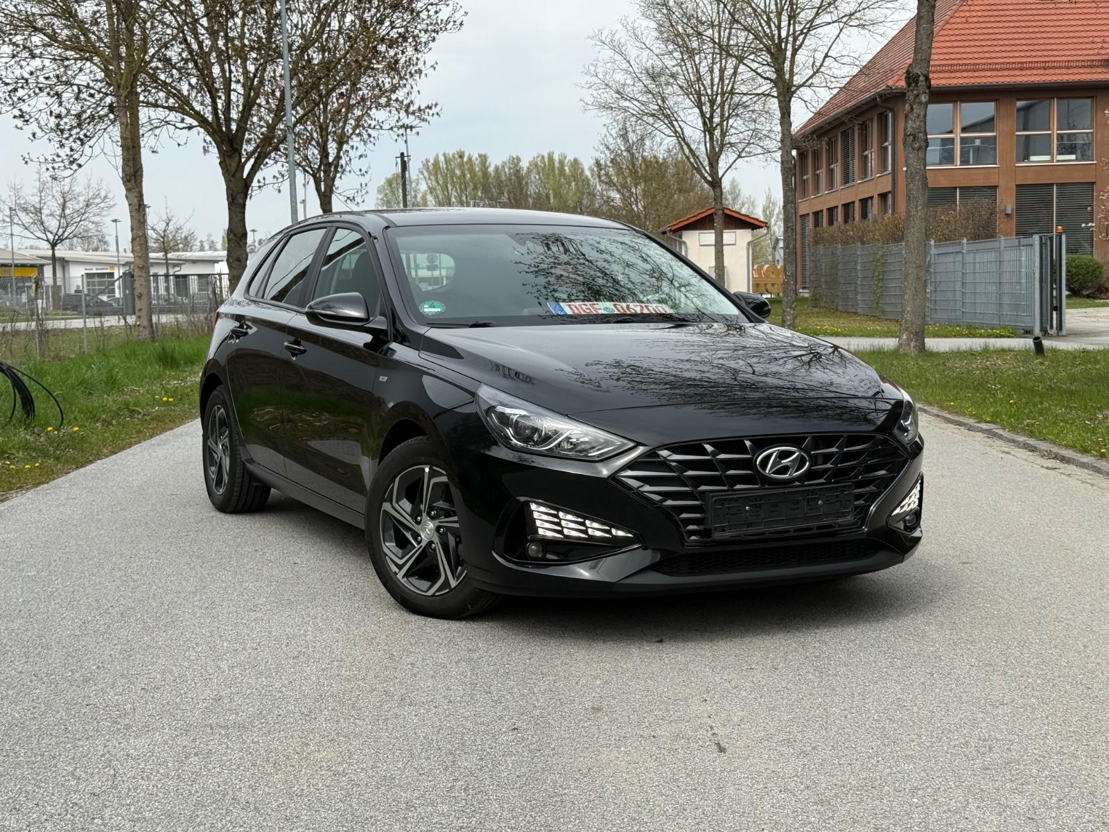 Hyundai i30 Edition 30 Mild-Hybrid 48V *Cam*SHZ*LineAss*