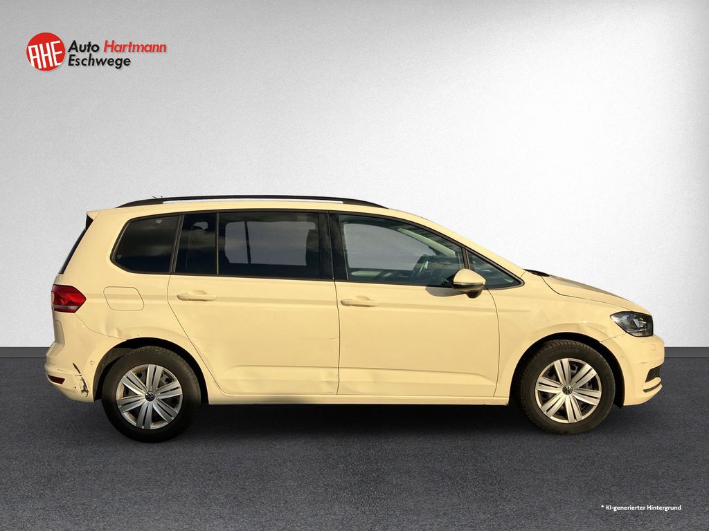 VW Touran 2.0 TDI Trendline Taxi DSG Navi Leder Shz VW Touran 2.0 TDI Trendline Taxi DSG Navi Leder Shz