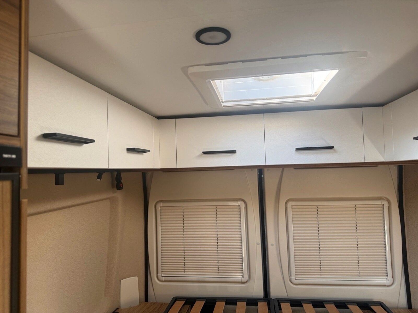 Fahrzeugabbildung Karmann Dexter DE 580 140 PS, Automatik, Alu-Felgen