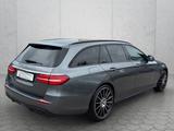 Mercedes-Benz E 200 T 4Matic AMG Line *Panorama*AHK*LED* - graue Mercedes-Benz E 200