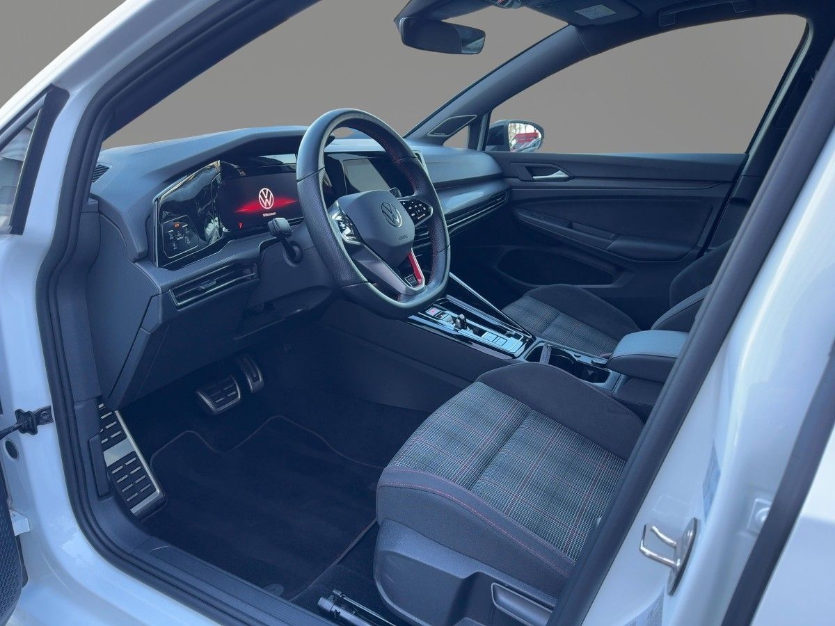 Volkswagen Golf - Bild 7