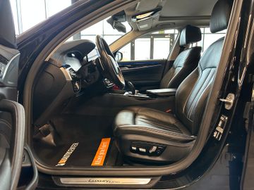 BMW 530 d Touring Luxury Line *2. Hand*Klima*Kamera*