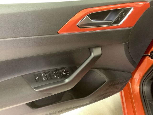 Polo Highline 1,0 TSI 70 kW SSD SH ALU KLIMA