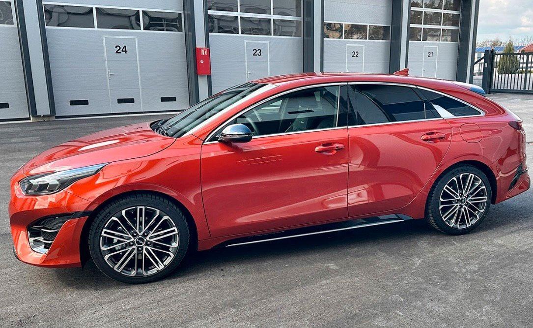 Kia Andere