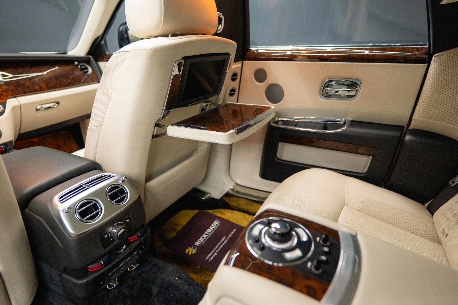 Fahrzeugabbildung Rolls-Royce Ghost V12 Full Service *Panorama*TV*360*HU*19%*