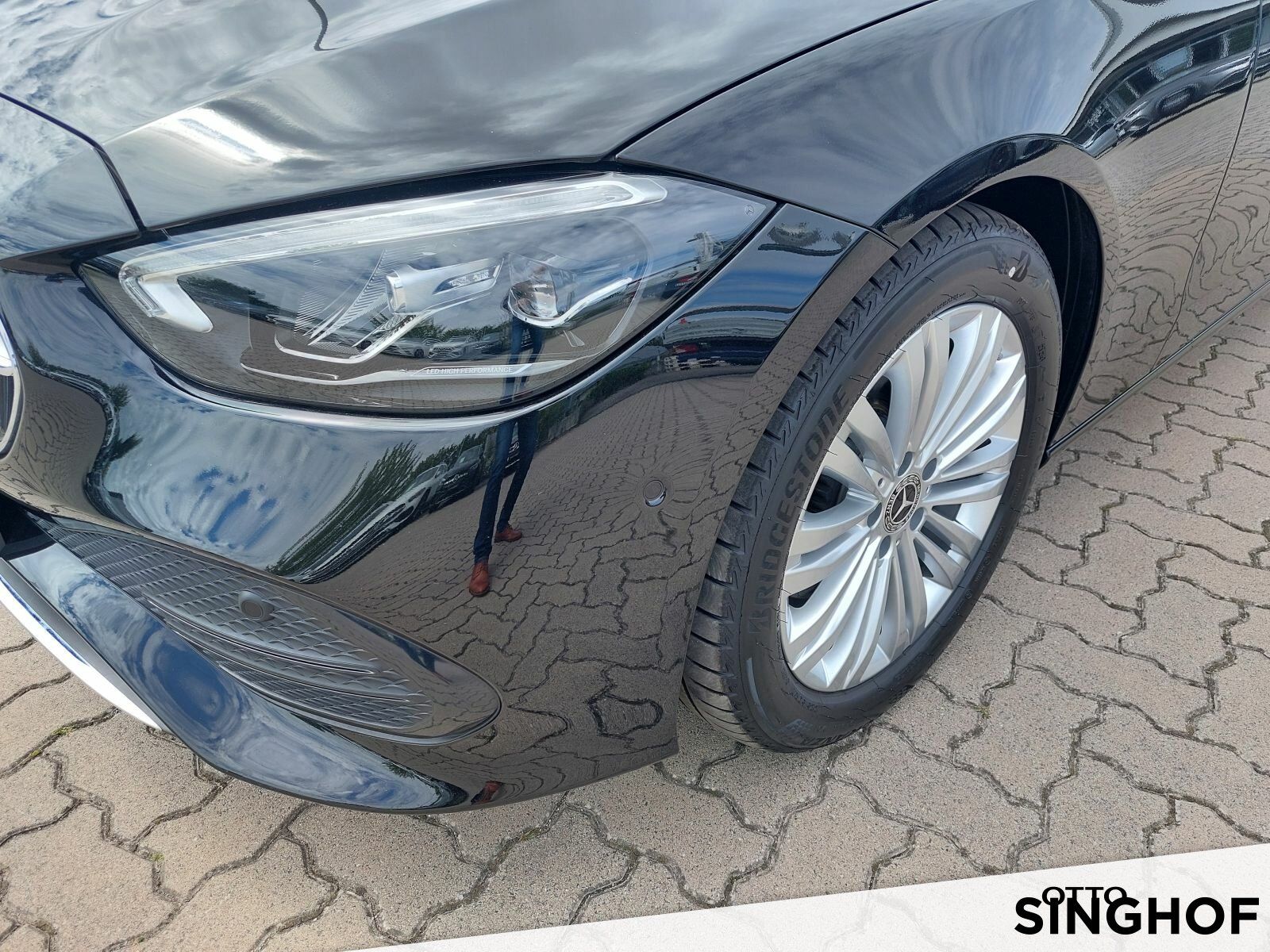 Fahrzeugabbildung Mercedes-Benz C 200 T +AHK+LED+Rü Kam+Ambiente+el.Heck+MBUX+