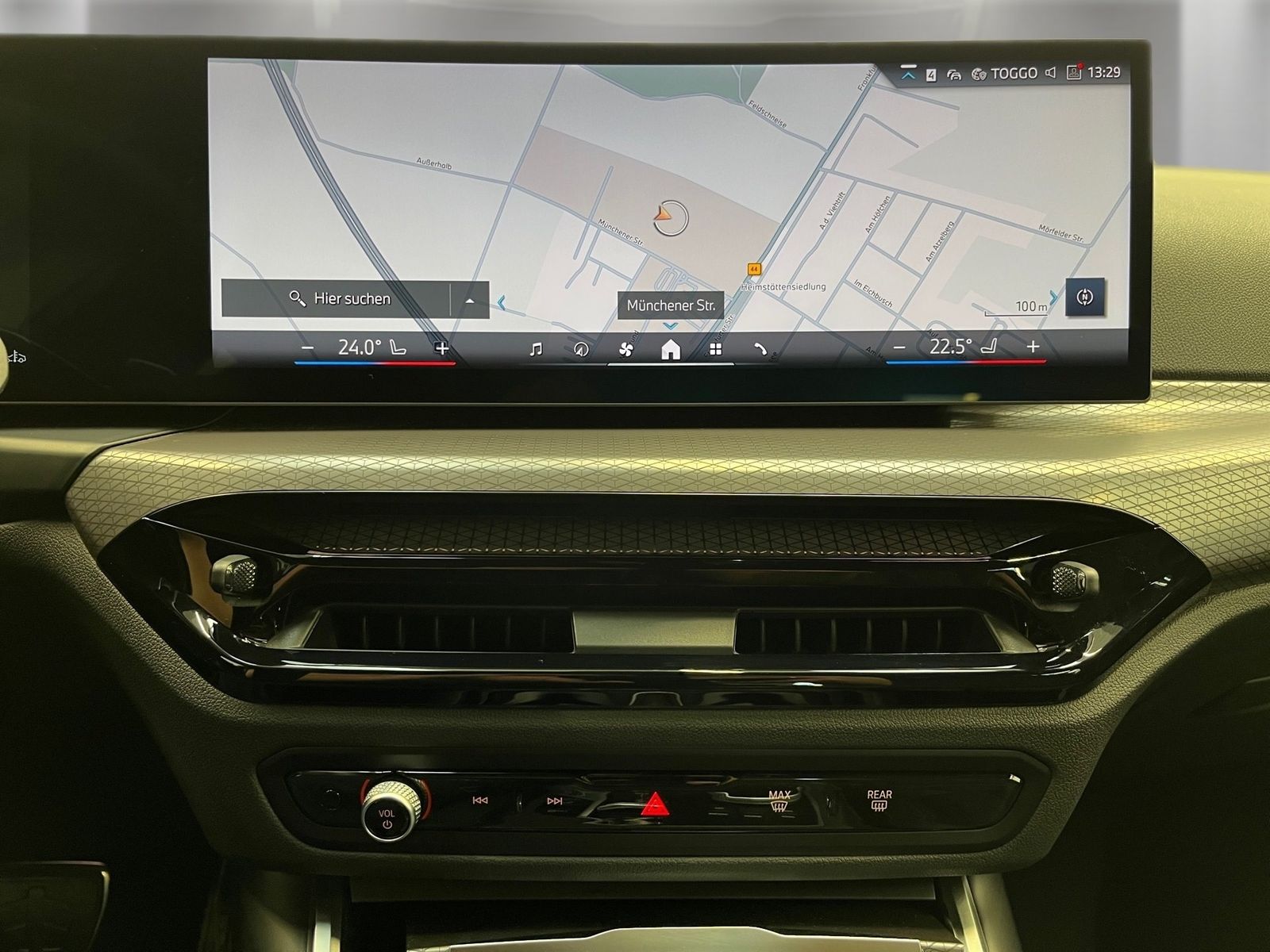 BMW 318i M Sport Navi AHK Kamera LED Sitzheizung foto 11