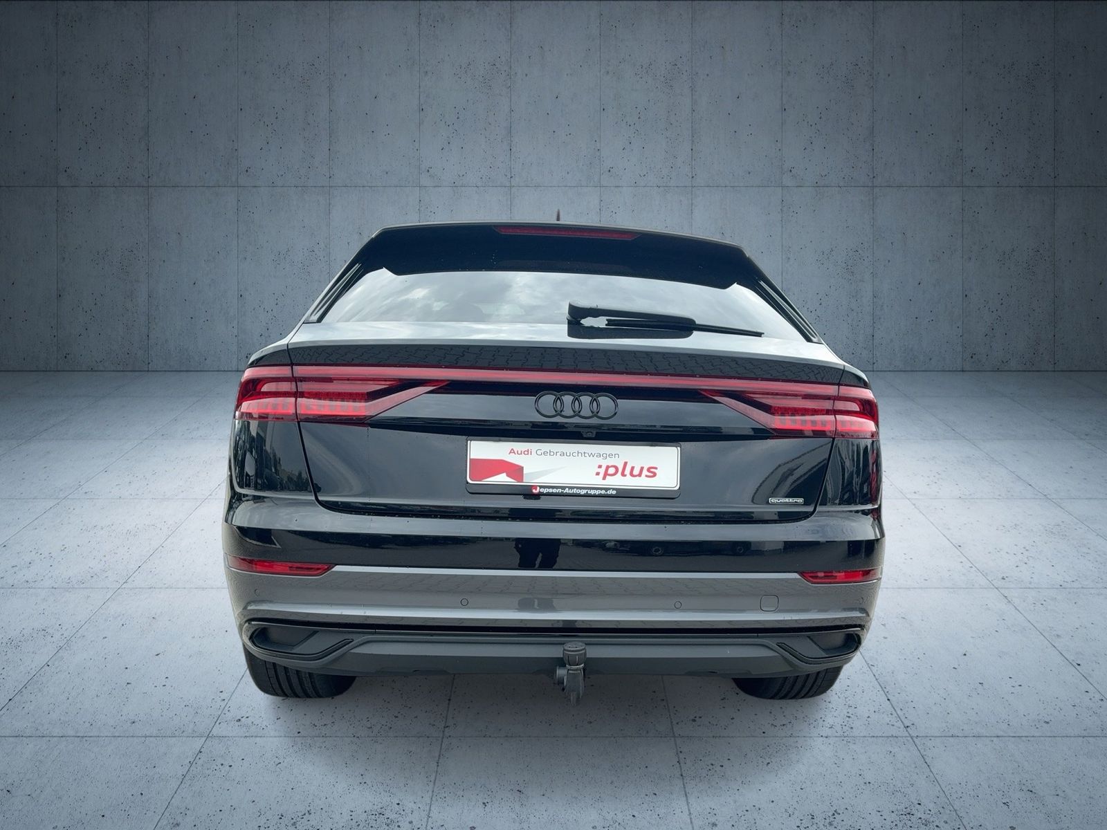 Audi Q8 SUV 55 TFSI qu. tiptr. Luft PANO HUD AHK 21 foto 5