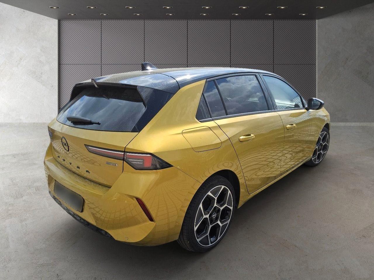 Fahrzeugabbildung Opel Astra L Lim. 1.6 HYBRID GS SPORT NAVI/360°/SPORT