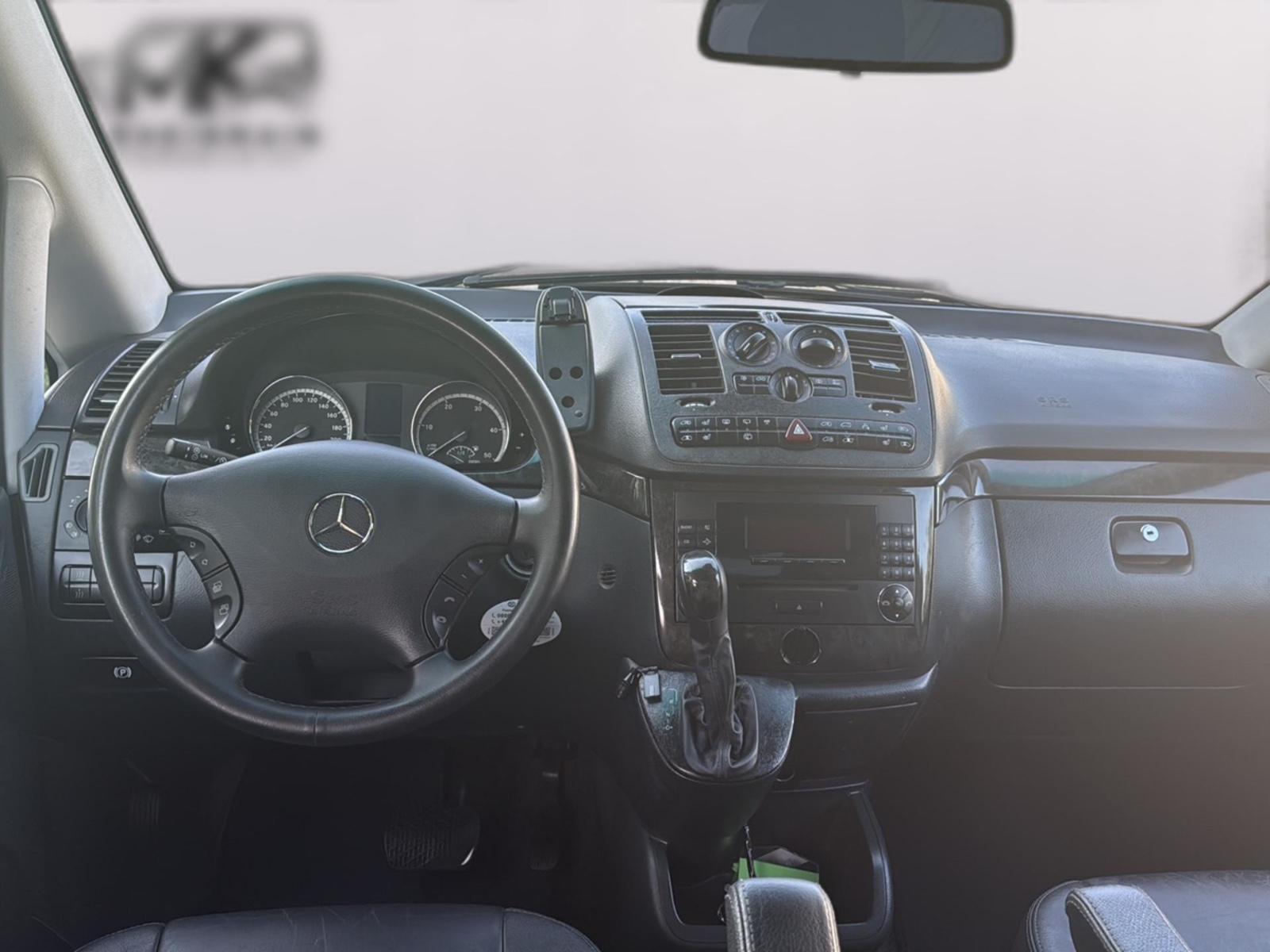 Mercedes-Benz Viano Ambiente Long 3.0 CDI V6 204 ch BVA / 7 places / Toit ouvrant / Cuir / Chauffage auxiliaire / Suspension pneumatique
