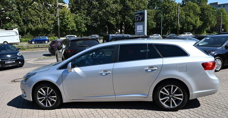Toyota Avensis 2013 — photo 5