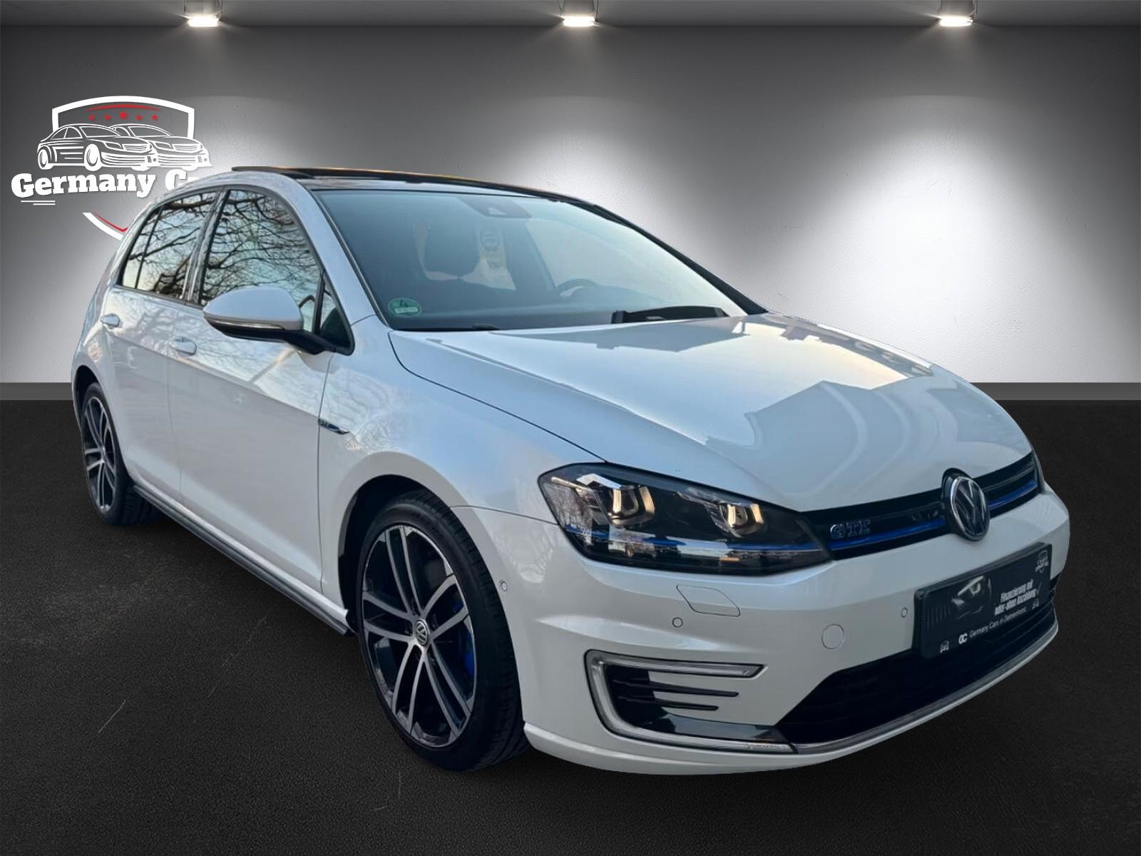 Volkswagen Golf VII Lim. GTE 1.4 Automatik+Panorama+Kamera.