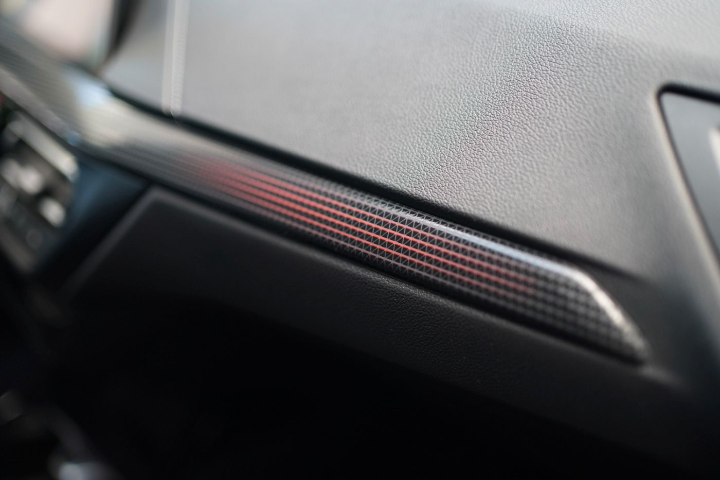 Fahrzeugabbildung BMW 118i Sport Line +LED+Live Cockpit+Head Up Displa
