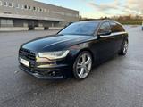 Audi A6 3.0 TDI quattro S tronic Avant- volles S-line - Audi A6 aus 2011: Line
