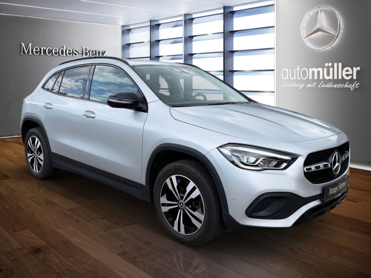 Fahrzeugabbildung Mercedes-Benz GLA 220 d 4m OFFROAD+NIGHT+AHK+KAMERA+LED+