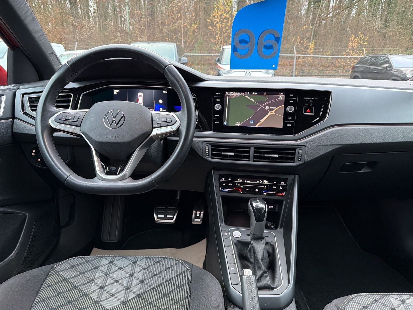 Taigo R-Line TSi DSG Navi