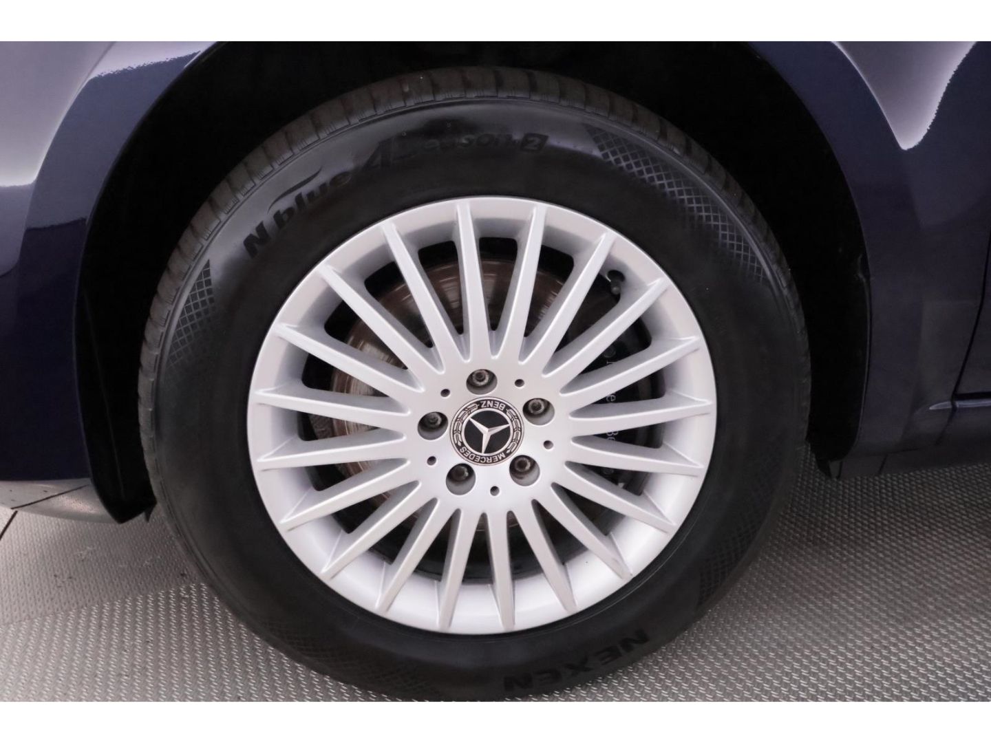 Mercedes-Benz V 220 d 9G Edition lang NAVI KAMERA AHK 8-SITZE foto 16