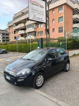 Fiat Punto 1.4 8V 5 porte Natural Power Young - Fiat Punto mit CNG-Antrieb