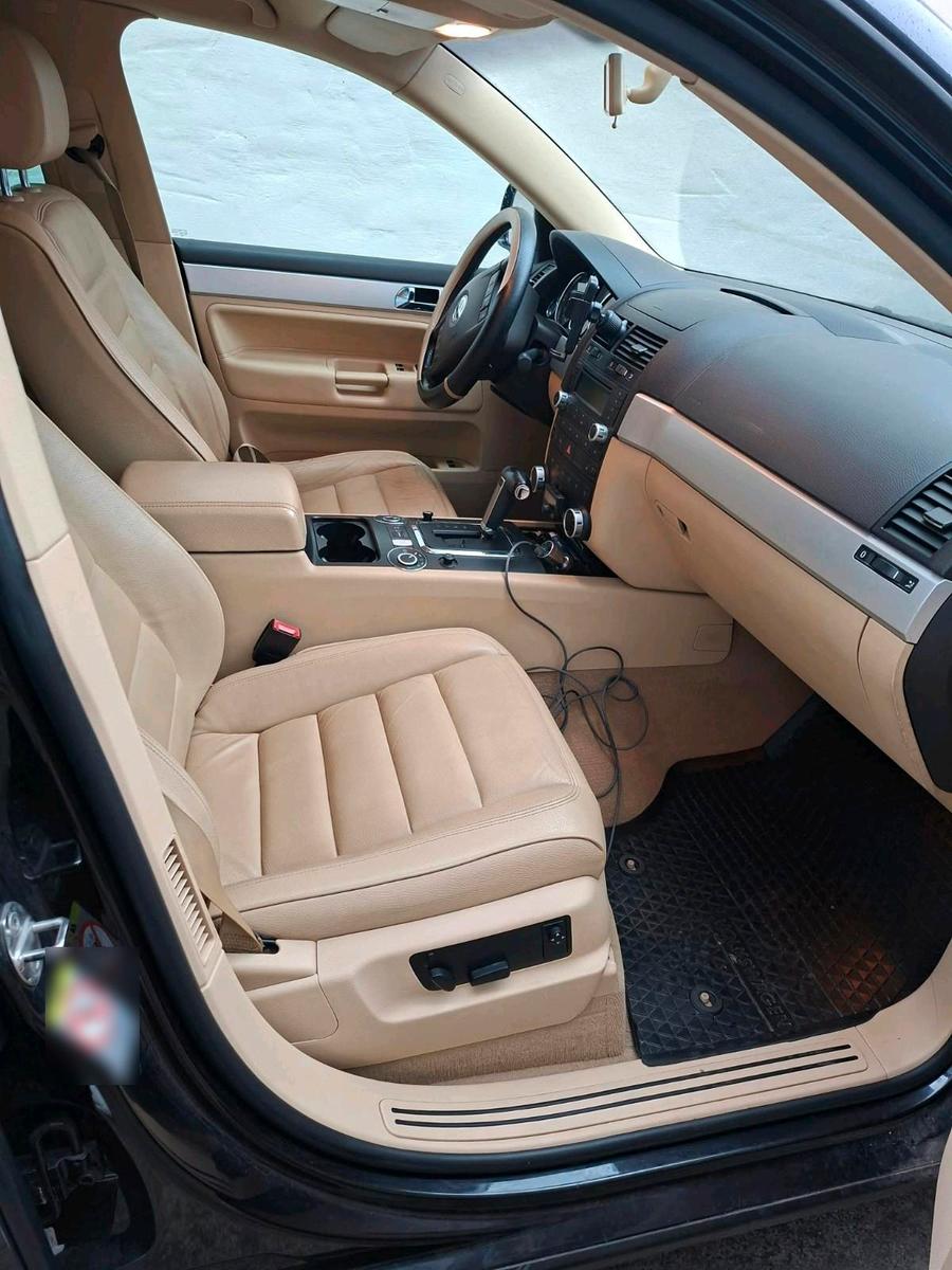 Volkswagen Touareg 2006 — photo 7