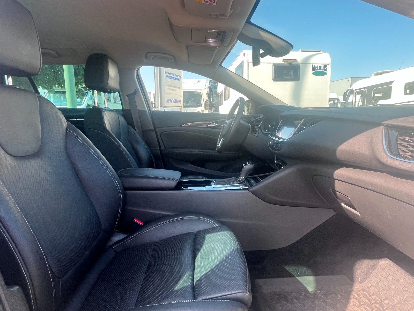 Fahrzeugabbildung Opel Insignia Sports Tourer Country 4x4 - LED, Kamera