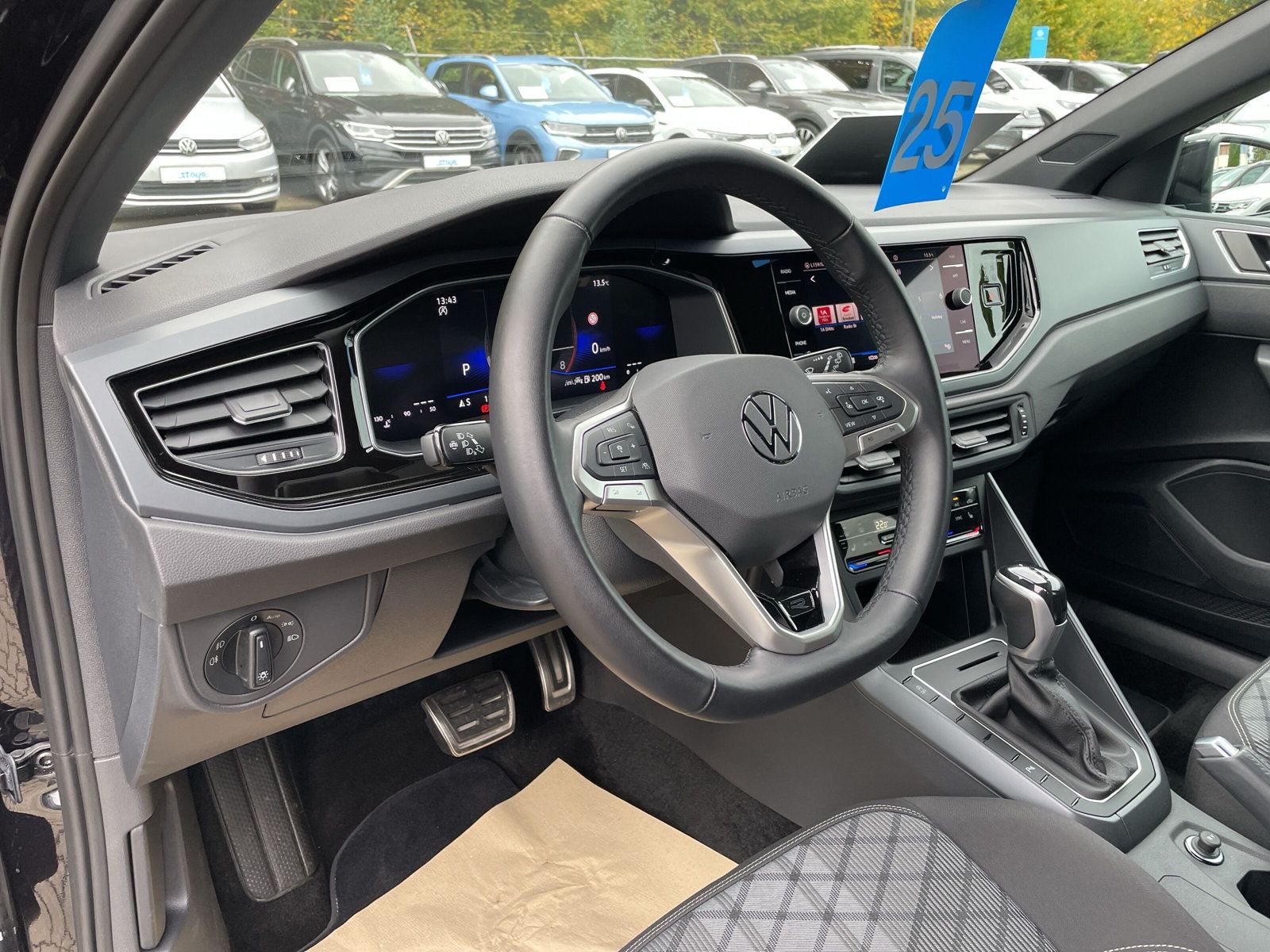 Polo R-Line TSi DSG Navi Matrix ACC